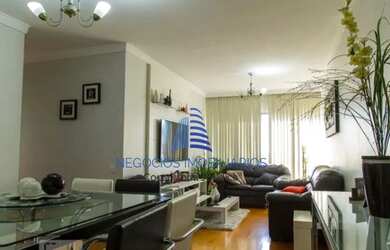 Imagem: O apartamento possui 3 Dormitórios, 1 Banheiro, 1 Vaga na garagem