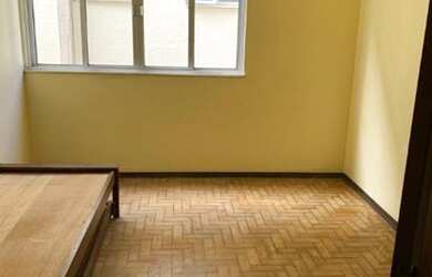 Imagem: O apartamento possui 1 Dormitório, 1 Banheiro, 40m² de Área