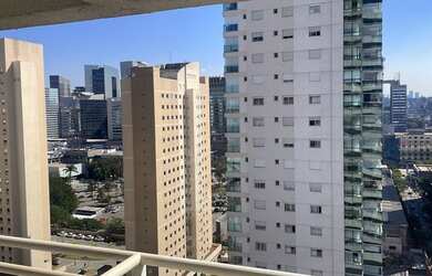 Imagem: O depósito possui 1 Vaga na garagem, 31m² de Área e está