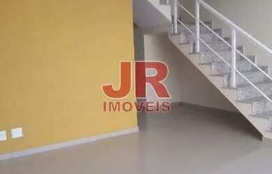 Imagem: A casa possui 3 Dormitórios, 1 Banheiro, 1 Vaga na garagem