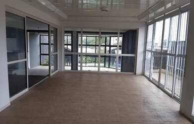 Imagem 1: Casa 3 andares porão no subsolo venda 560 metros 5 quartos sendo 3 suites