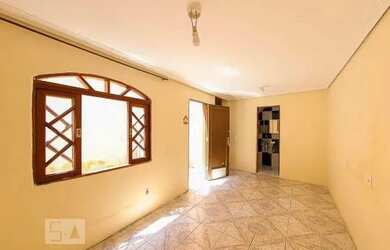 Imagem: A casa à venda possui 2 Dormitórios, 1 Banheiro e 80m² de