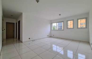 Imagem: O apartamento possui 1 Dormitório, 1 Banheiro, 62m² de Área