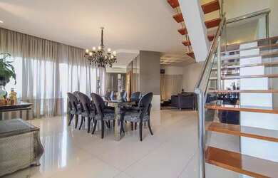 Imagem: O apartamento na cobertura possui 4 Dormitórios, 5 Banheiros