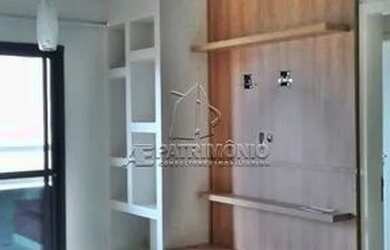 Imagem: O apartamento possui 3 Dormitórios, 1 Banheiro, 2 Vagas na