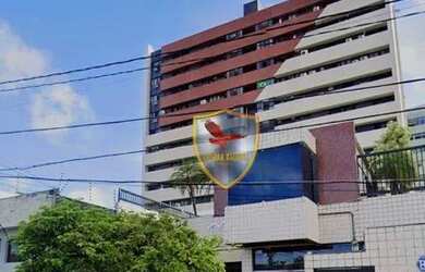 Imagem: O apartamento possui 3 Dormitórios, 3 Banheiros, 160m² de