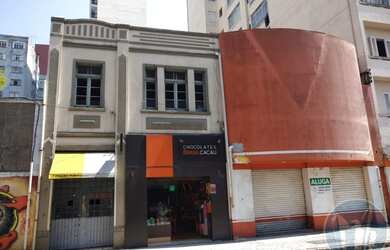 Imagem: O terreno possui 630m² de Área e está localizado em Centro