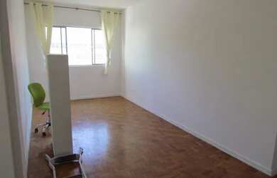 Imagem: O apartamento possui 1 Dormitório, 1 Banheiro, 60m² de Área