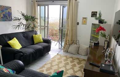 Imagem: O apartamento possui 3 Dormitórios, 2 Banheiros, 1 Vaga na