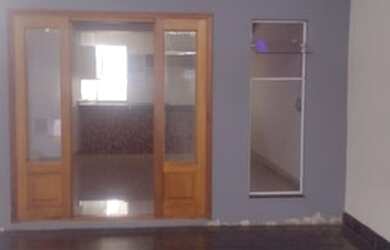 Imagem: A casa possui 2 Dormitórios, 3 Banheiros, 2 Vagas na garagem