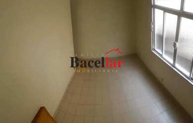 Imagem 2: CASA DE CONDOMÍNIO -02 QUARTOS-VAGA DE GARAGEM NA PORTA