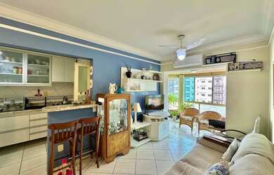 Imagem: O apartamento possui 1 Dormitório, 1 Banheiro, 1 Vaga na garagem