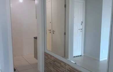 Imagem 2: Apartamento nos Cavaleiros com 3 quartos com suíte enfrente ao mar Locação