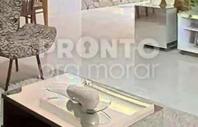 Imagem: A casa possui 3 Dormitórios, 1 Banheiro, 5 Vagas na garagem