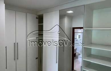 Imagem: A casa à venda possui 4 Dormitórios, 2 Banheiros, 2 Vagas