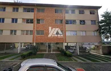 Imagem: O apartamento possui 3 Dormitórios, 1 Banheiro, 1 Vaga na garagem