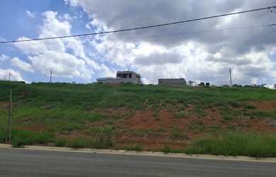 Imagem: O terreno possui 300m² de Área e está localizado em Jardim