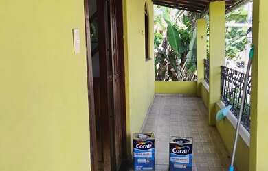 Imagem: A casa possui 3 Dormitórios, 2 Banheiros, 1 Vaga na garagem