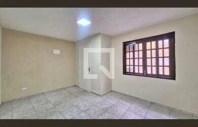 Imagem: A casa possui 3 Dormitórios, 3 Banheiros, 120m² de Área e