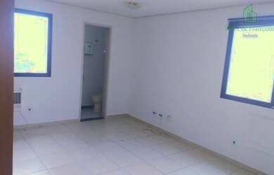 Imagem: O depósito possui 1 Vaga na garagem, 42m² de Área e está