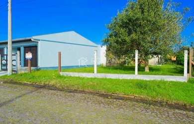 Imagem: O terreno possui 342m² de Área e está localizado em Arroio