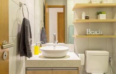 Imagem: A casa possui 2 Dormitórios, 1 Banheiro, 1 Vaga na garagem