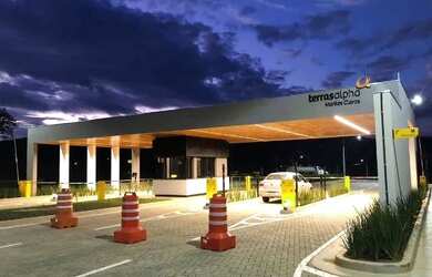 Imagem: O terreno possui 310m² de Área e está localizado em Ibituruna