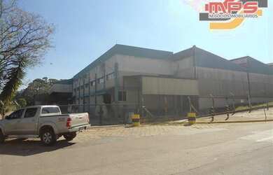 Imagem: O depósito possui 9335m² de Área e está localizado em Distrito