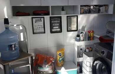 Imagem: A casa possui 2 Dormitórios, 3 Banheiros, 2 Vagas na garagem