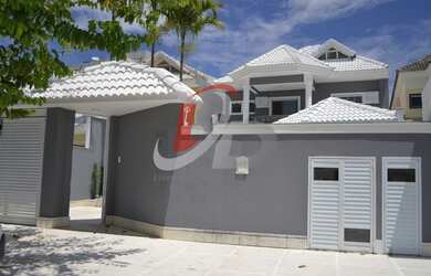 Imagem: A casa em condomínio para alugar possui 4 Dormitórios, 5 Banheiros