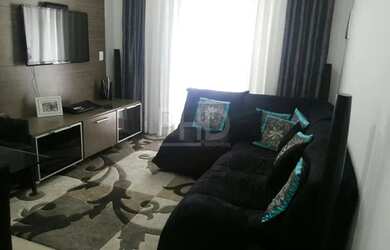 Imagem: A casa possui 3 Dormitórios, 3 Banheiros, 2 Vagas na garagem