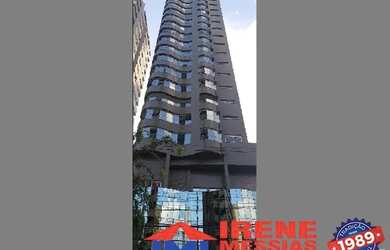 Imagem: O apartamento possui 4 Dormitórios, 5 Banheiros, 4 Vagas na