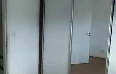 Imagem: A casa em condomínio possui 2 Dormitórios, 1 Banheiro, 2 Vagas