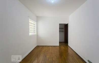 Imagem: O apartamento possui 1 Dormitório, 1 Banheiro, 64m² de Área