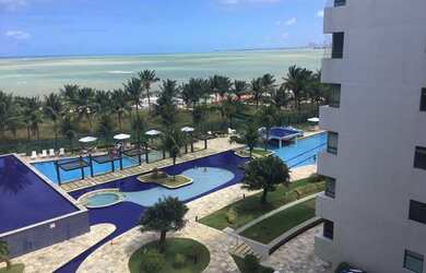 Imagem: O apartamento possui 3 Dormitórios, 1 Banheiro, 3 Vagas na