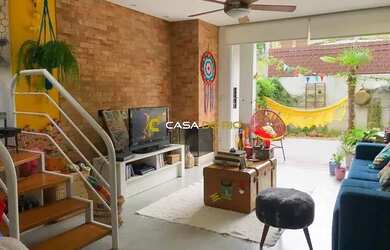 Imagem: A casa em condomínio possui 3 Dormitórios, 3 Banheiros, 2