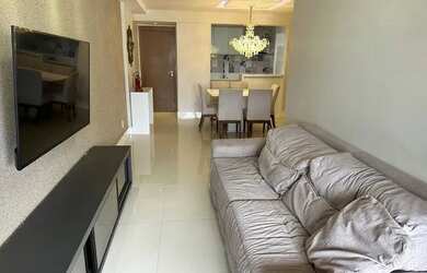 Imagem: O apartamento possui 3 Dormitórios, 2 Banheiros, 2 Vagas na