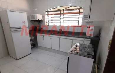 Imagem: A casa possui 5 Dormitórios, 4 Banheiros, 5 Vagas na garagem