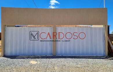 Imagem: A casa em condomínio possui 3 Dormitórios, 2 Banheiros, 4