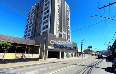 Imagem: O apartamento possui 2 Dormitórios, 2 Banheiros, 1 Vaga na