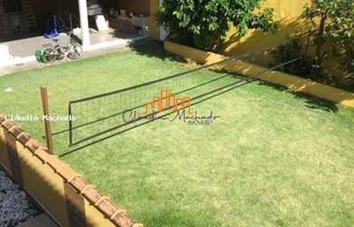 Imagem: A casa possui 4 Dormitórios, 5 Banheiros, 5 Vagas na garagem