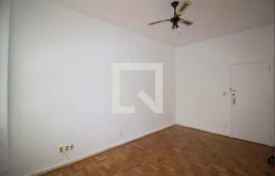 Imagem 3: Apartamento para Aluguel - Copacabana, 2 Quartos, 66 m2