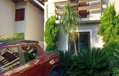 Imagem: A casa em condomínio possui 3 Dormitórios, 2 Banheiros, 2