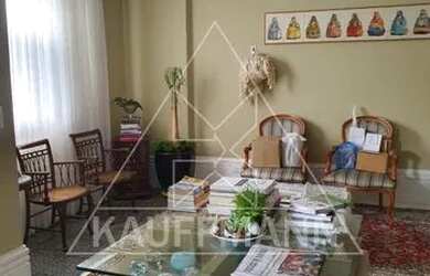 Imagem 6: Jardim Paulistano. Piscina, Varanda, 194m² de Áreae2 Vagas na garagem