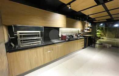 Imagem: A casa em condomínio possui 3 Dormitórios, 5 Banheiros, 3