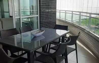 Imagem: O apartamento possui 4 Dormitórios, 5 Banheiros, 3 Vagas na