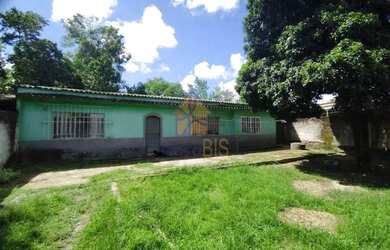 Imagem: Guapimirim, 2 casa e 1 loja
