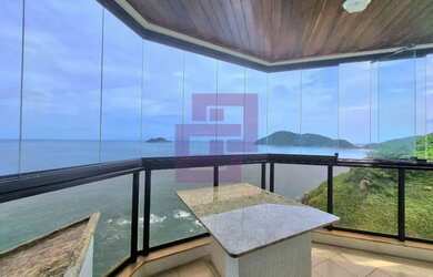 Imagem: O apartamento possui 4 Dormitórios, 5 Banheiros, 252m² de