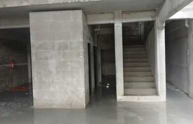 Imagem 6: Locação Comercial - Sala com 2 pisos e 201m² e 2 banheiros - Balneário...