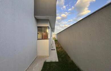 Imagem 16: Casa com 3 Quartos à Venda, 105 m² por R$ 730.000 - Jardim Atlântico...